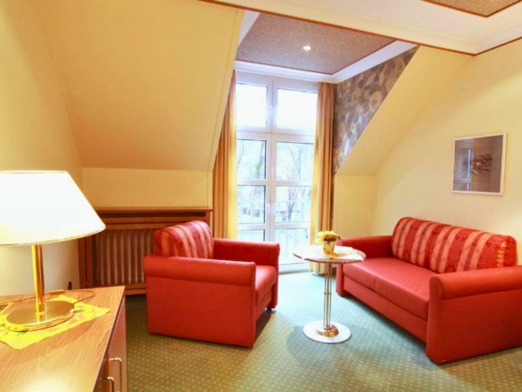 Hotel Lamm Heimbuchenthal Екстериор снимка